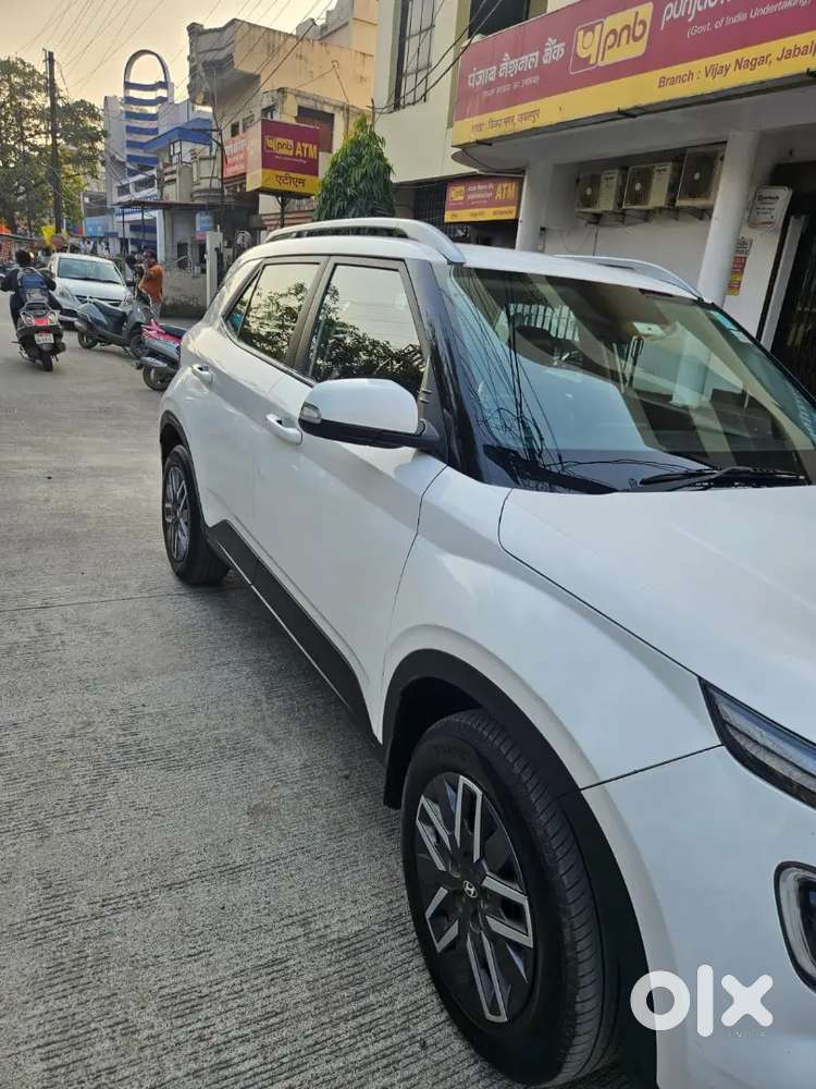 Hyundai Venue Diesel Manual 2021