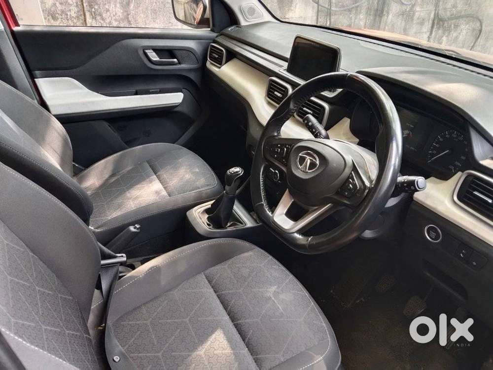 Tata Punch Creative, 2022, Petrol