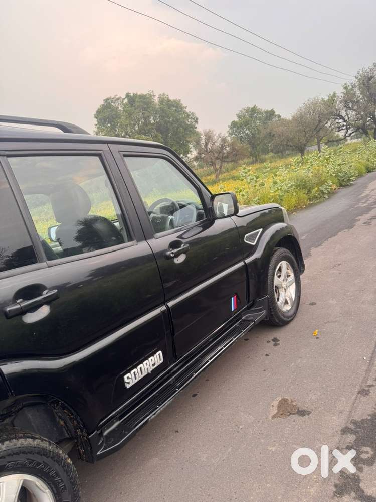 Mahindra Scorpio 11 2020 133000 Km Driven