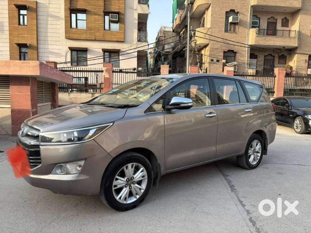 Toyota Innova Crysta 2.8z Automatic, 2017, Diesel