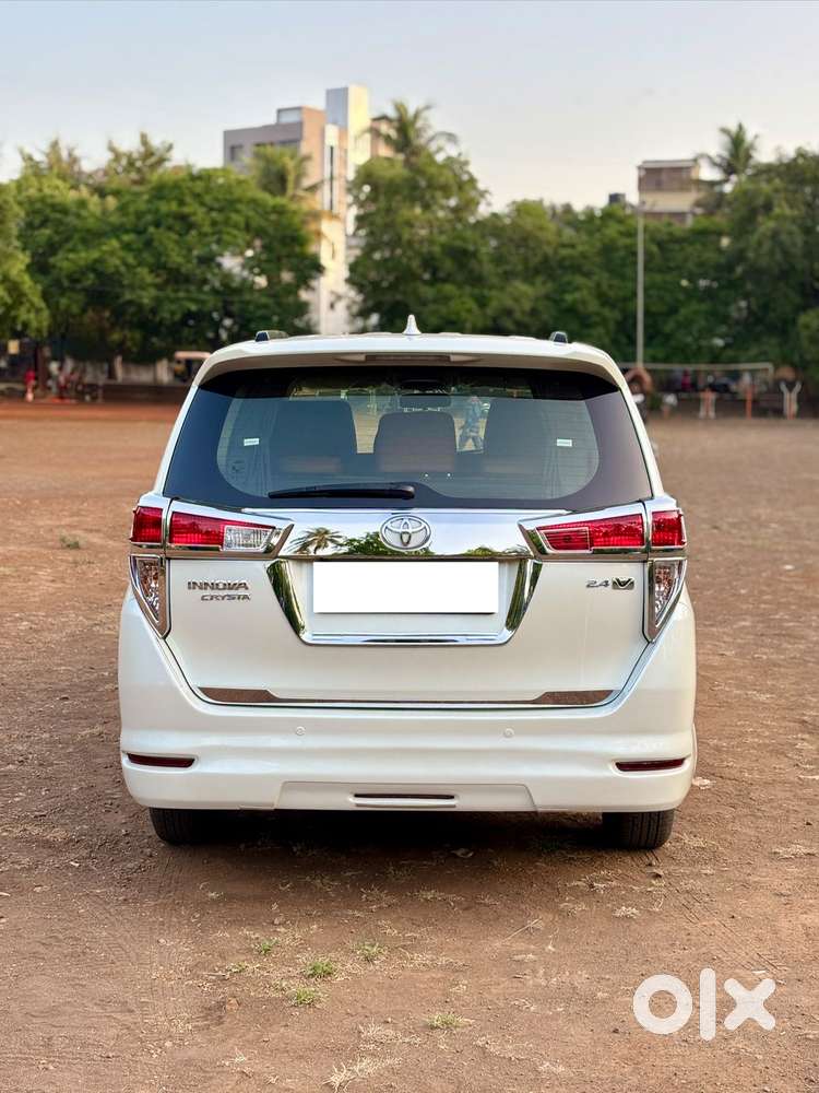 Toyota Innova Crysta 2.4 V 8 Str, 2019, Diesel