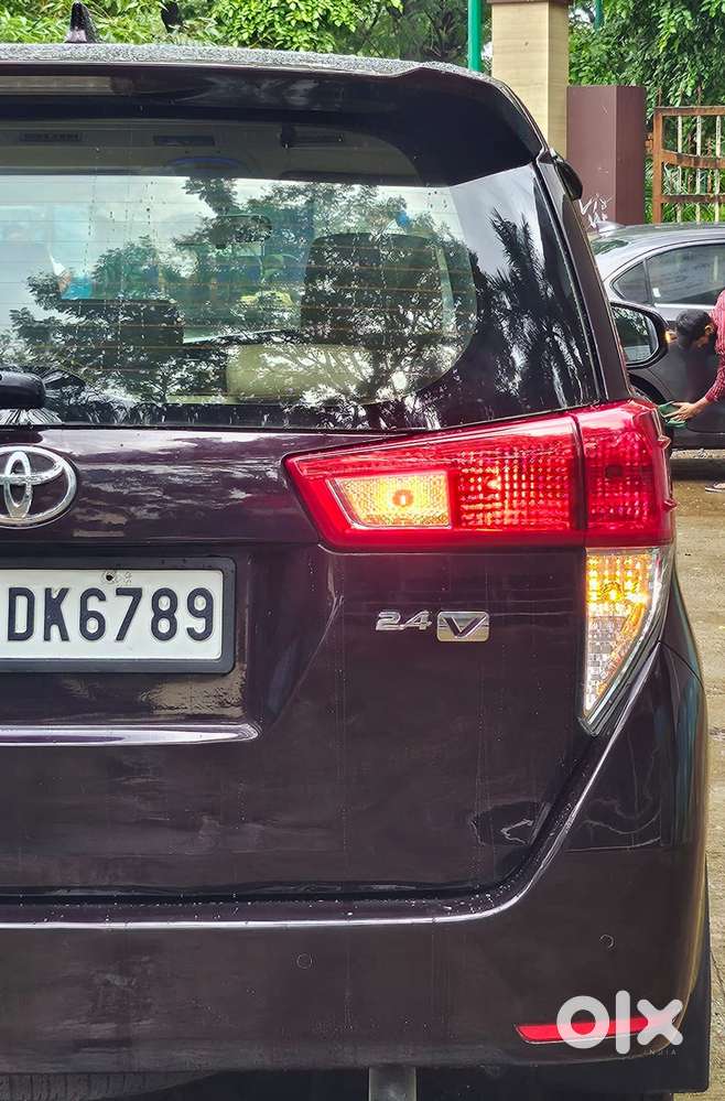 Toyota Innova Crysta 2.4 V 8 Str, 2019, Diesel