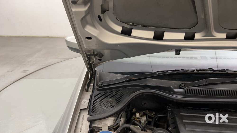 Volkswagen Vento 2010-2013 Petrol Highline, 2013, Petrol