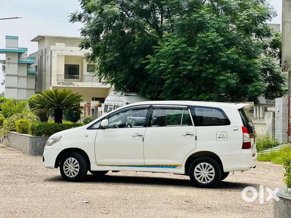 Toyota Innova 2.5 G4 2015