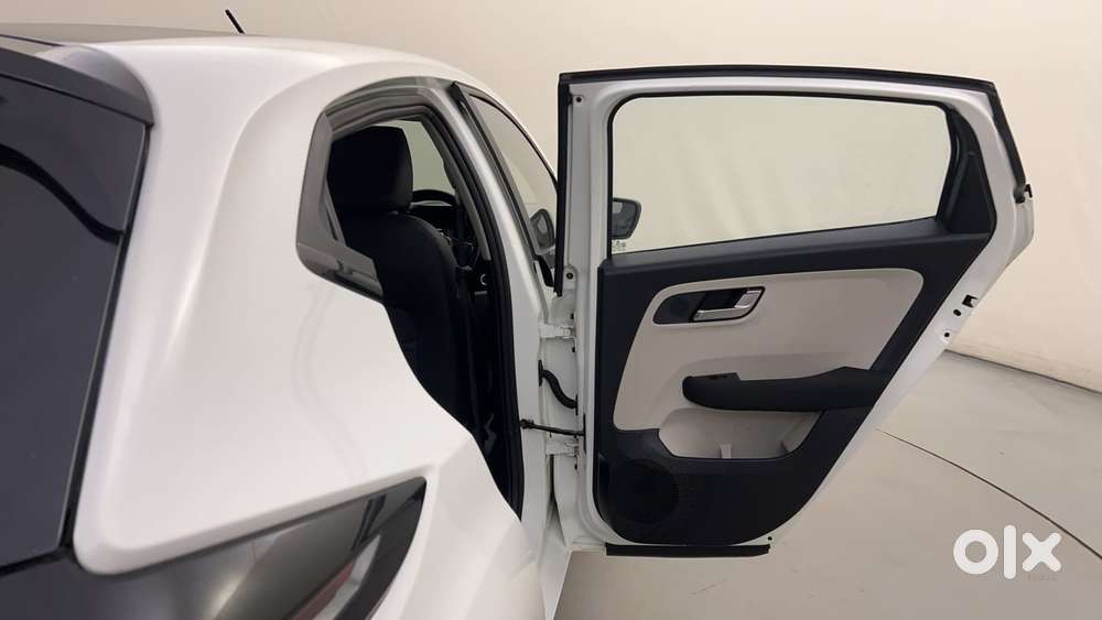 Tata Altroz 1.2 Xz Plus Petrol, 2023, Petrol