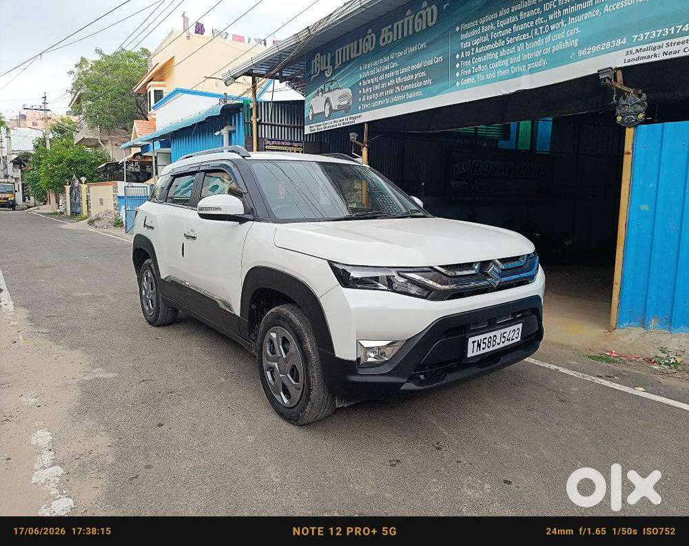 Maruti Suzuki Brezza 1.5 Vxi Smart Hybrid, 2023, Petrol