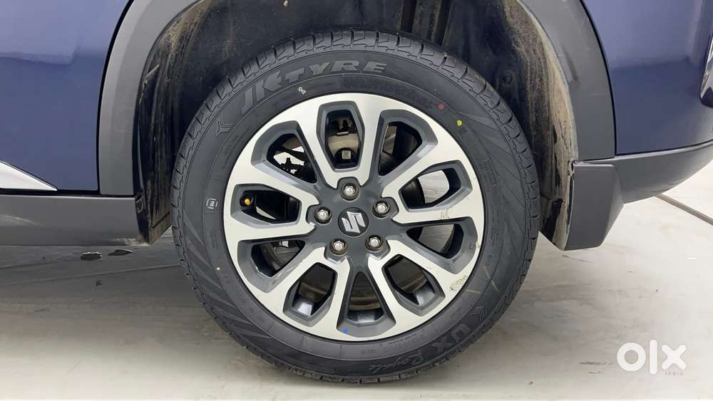 Maruti Suzuki Grand Vitara 1.5 Zeta Smart Hybrid At, 2023, Petrol