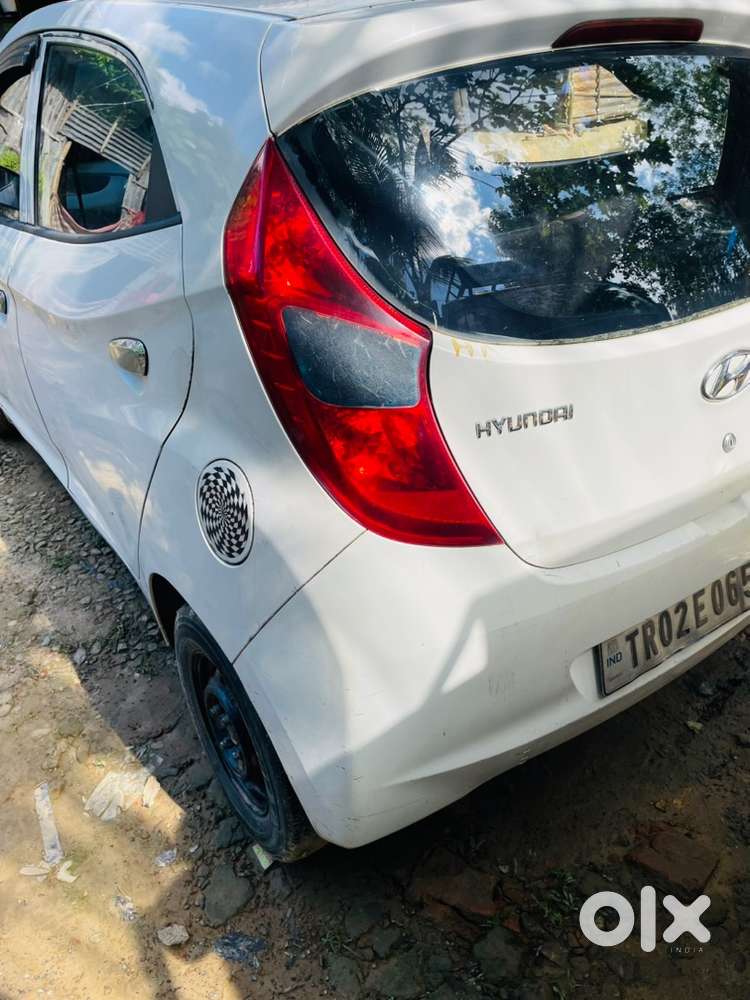 Honda Eon Car