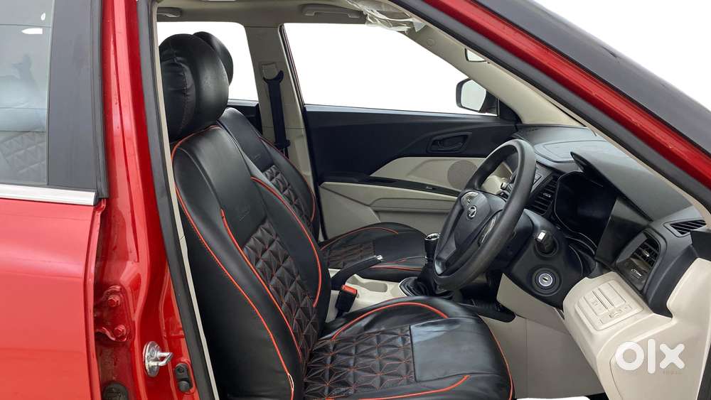 Mahindra Xuv300 W6, 2022, Petrol