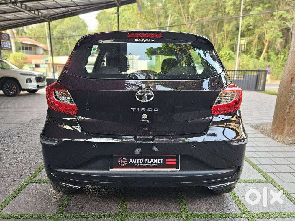Tata Tiago 1.2 Revotron Xt (o), 2023, Petrol