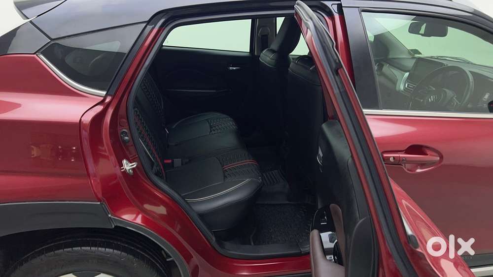 Maruti Suzuki Fronx Alpha 1.0l Turbo 6 At Dual Tone, 2024, Petrol