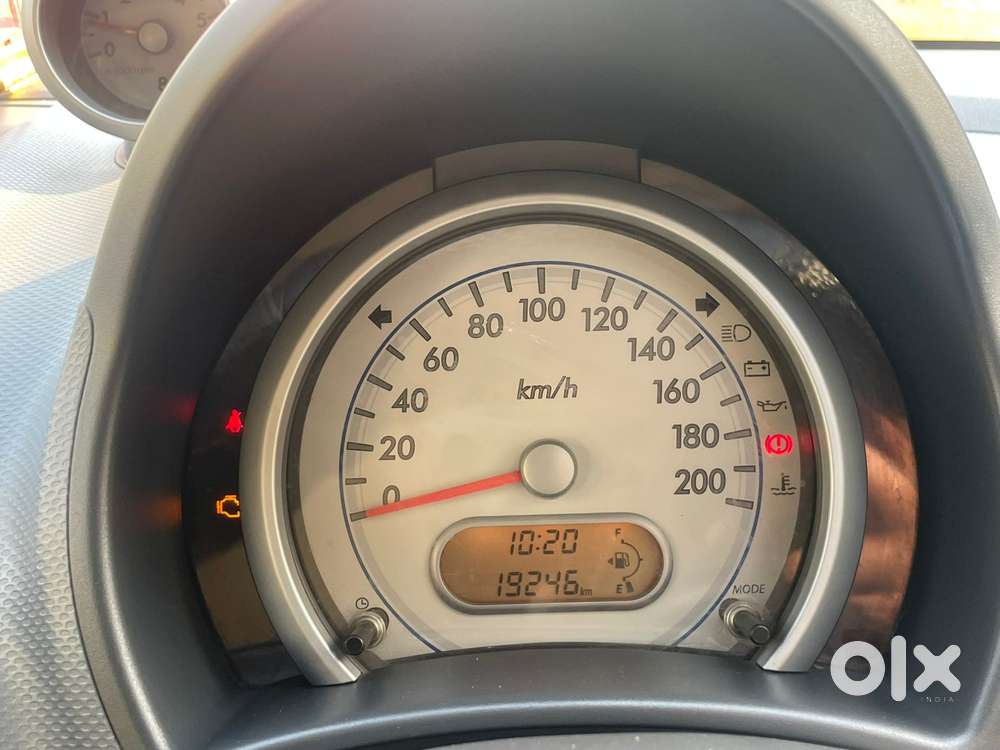 Maruti Suzuki Ritz Vxi, 2015, Petrol