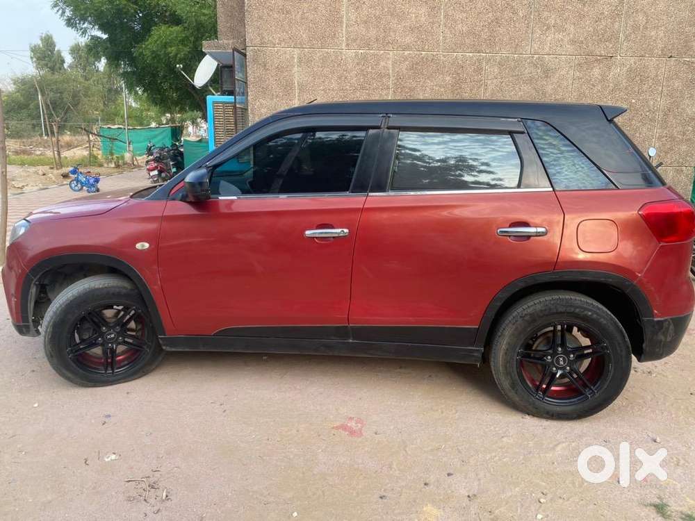 Loan Available Maruti Suzuki  Brezza 2017 Diesel 100000 Km Driven