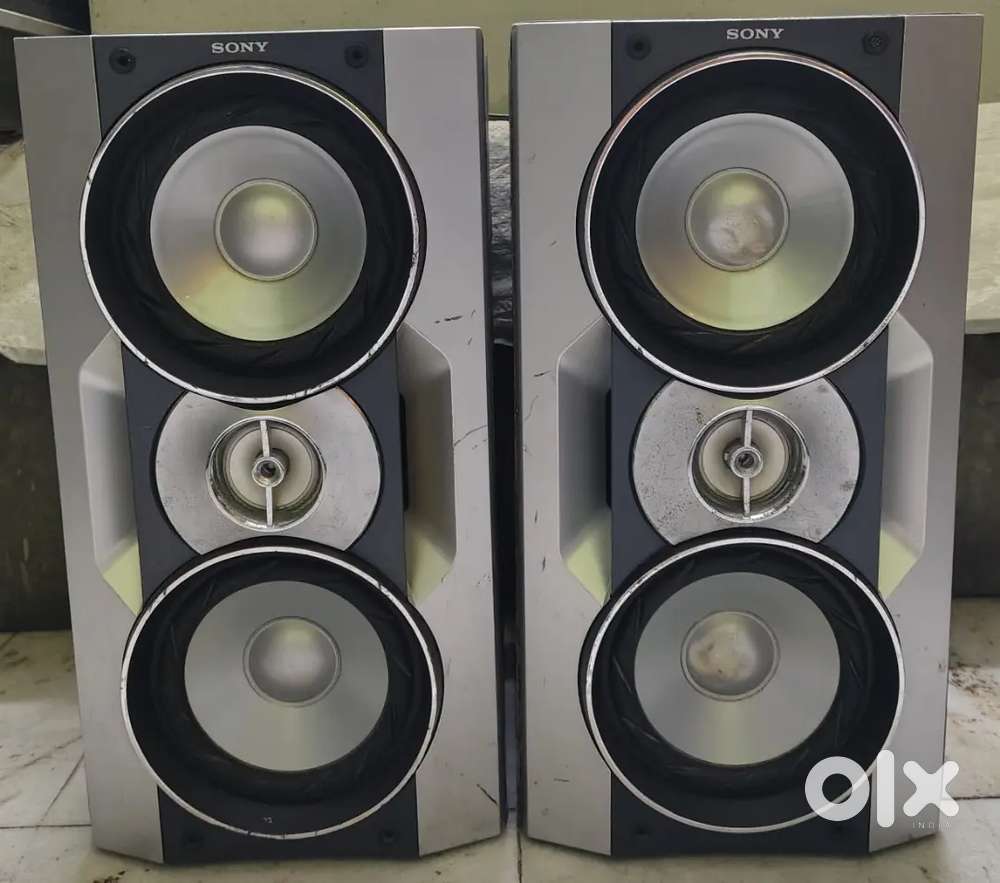 SONY SPEAKERS FULLY WORKING CONDITION POWER FULL SOUND