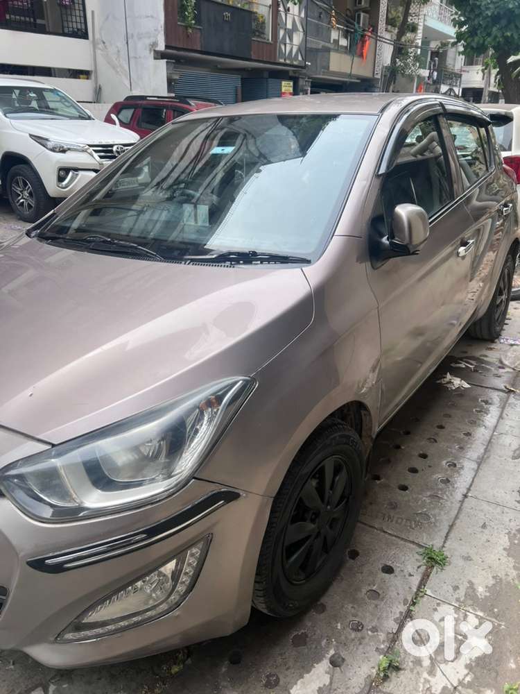Hyundai I20 2015 Petrol+cng Automatc