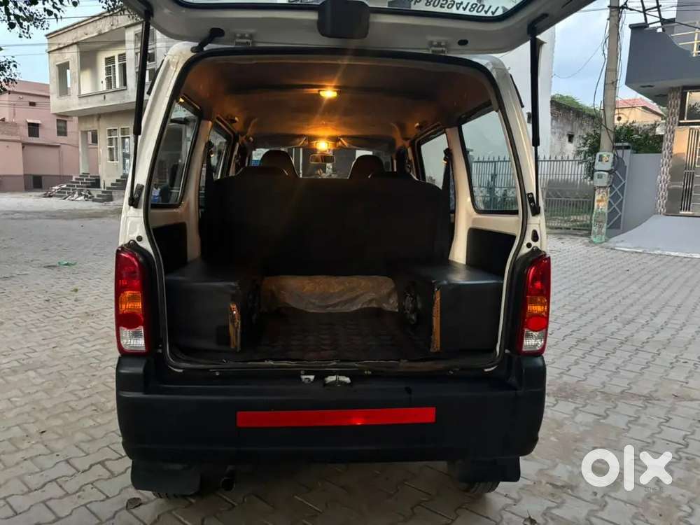 Maruti Suzuki Eeco 1.5 V Cng 2023
