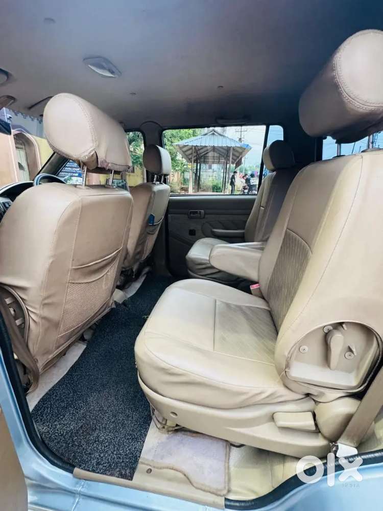 Chevrolet Tavera 2010 Diesel Well Maintained