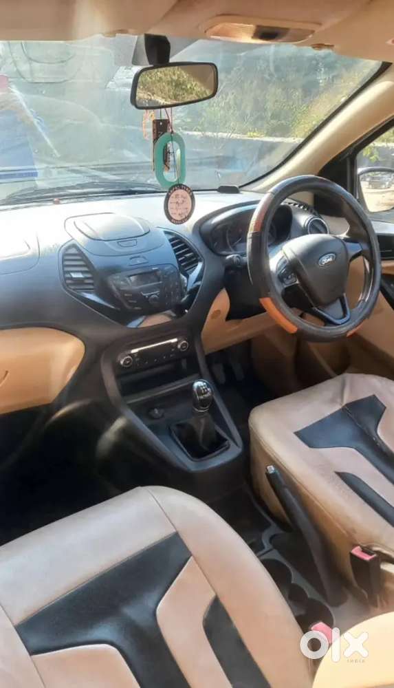 Ford Aspire Titanium Blu 2016