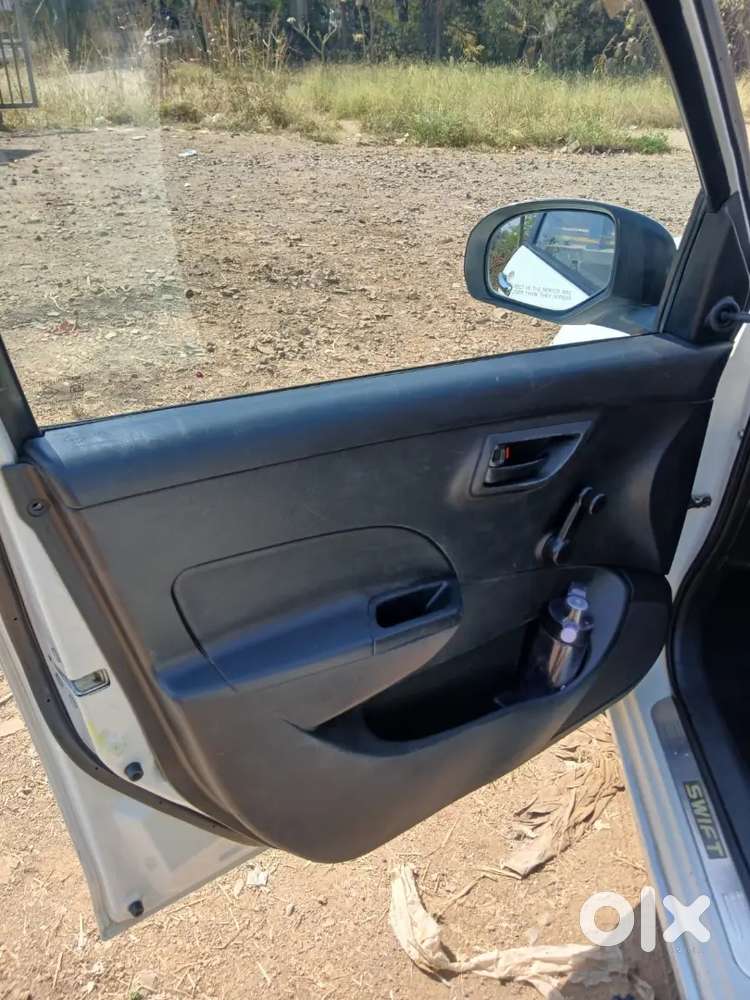 Maruti Suzuki Swift 2012