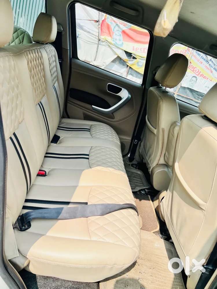 Mahindra Tuv 300 Mhawk100 T8, 2016, Diesel