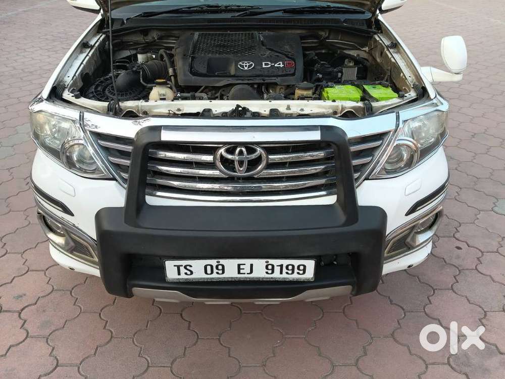Toyota Fortuner 3.0 4x2 Mt, 2015, Diesel
