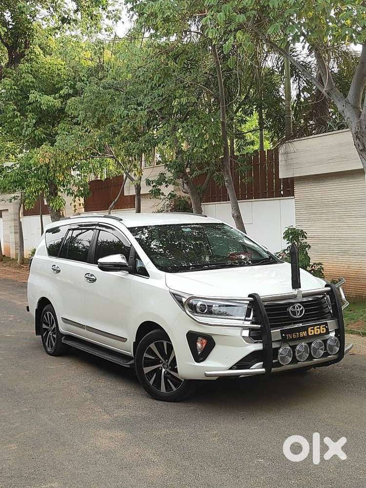 Toyota Innova Crysta 2.4 V, 2022, Diesel