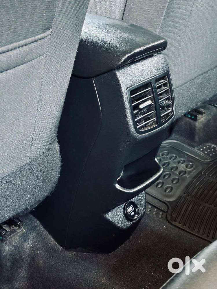 Hyundai I20 Sportz 1.2 Ivt, 2021, Petrol