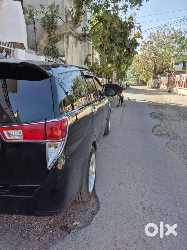 Toyota Innova Crysta 2017 Diesel 151000 Km Driven