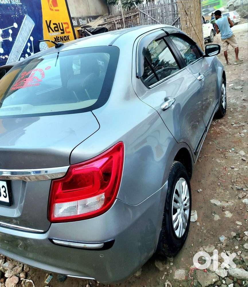 Maruti Suzuki Dzire 1.2 Vxi, 2022, Petrol