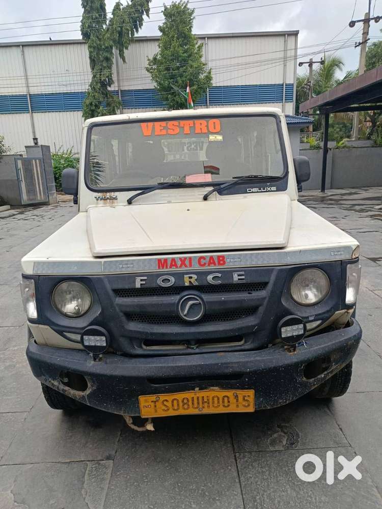 Force Motors Trax Toofamfm2