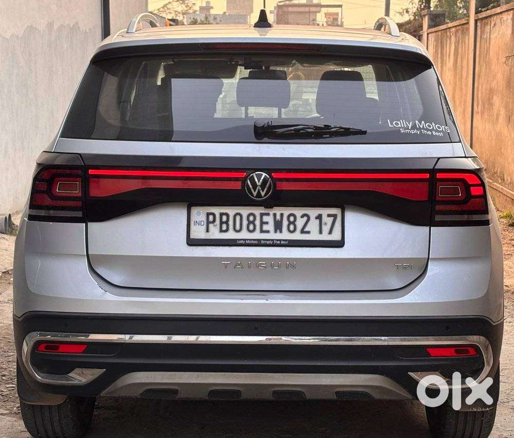 Volkswagen Taigun, 2022, Petrol