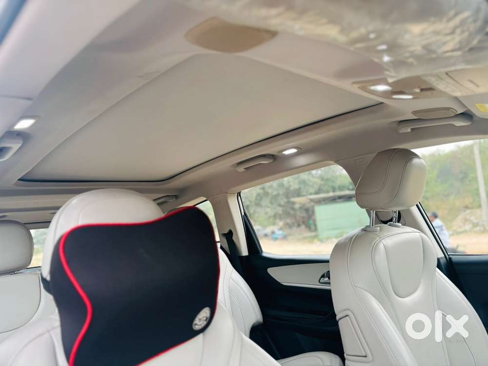 Mahindra Xuv700 Diesel Mt 2022