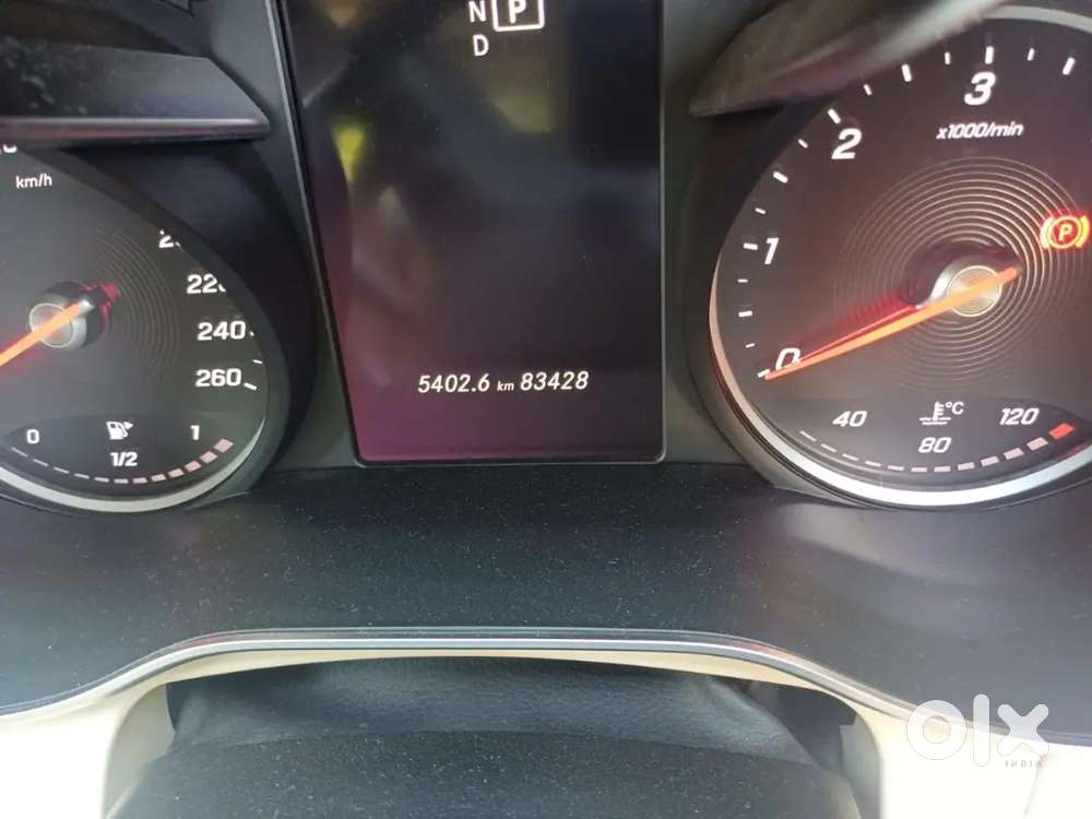 Mercedes-benz C220d 2019  1st Owner  83,000 Km  Excellent Condition