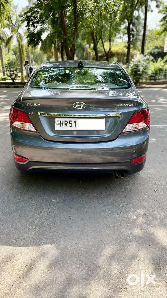 Hyundai Verna 1.6 Ex Petrol Showroom Condition  2013