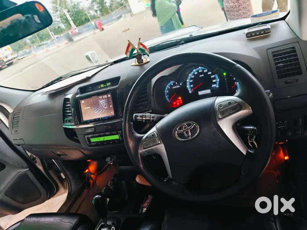 Toyota Fortuner Legender 2015