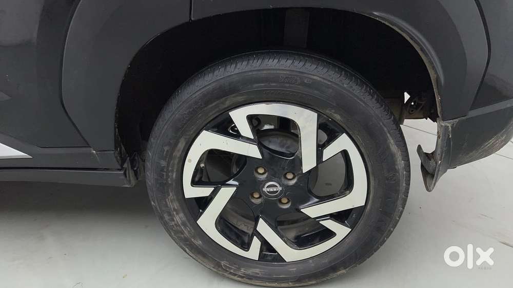Nissan Magnite 1.0 Xv Premium Turbo Cvt, 2023, Petrol