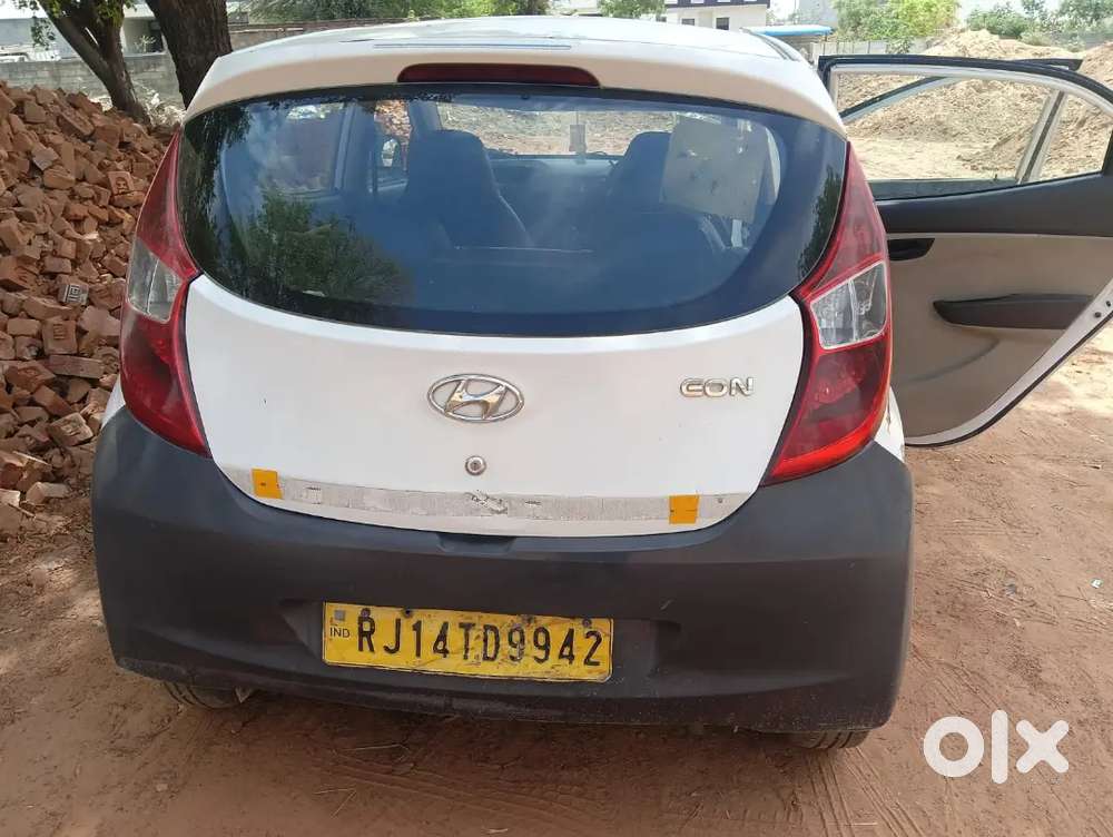 Hyundai Eon 2017 Lpg 100000 Km Driven