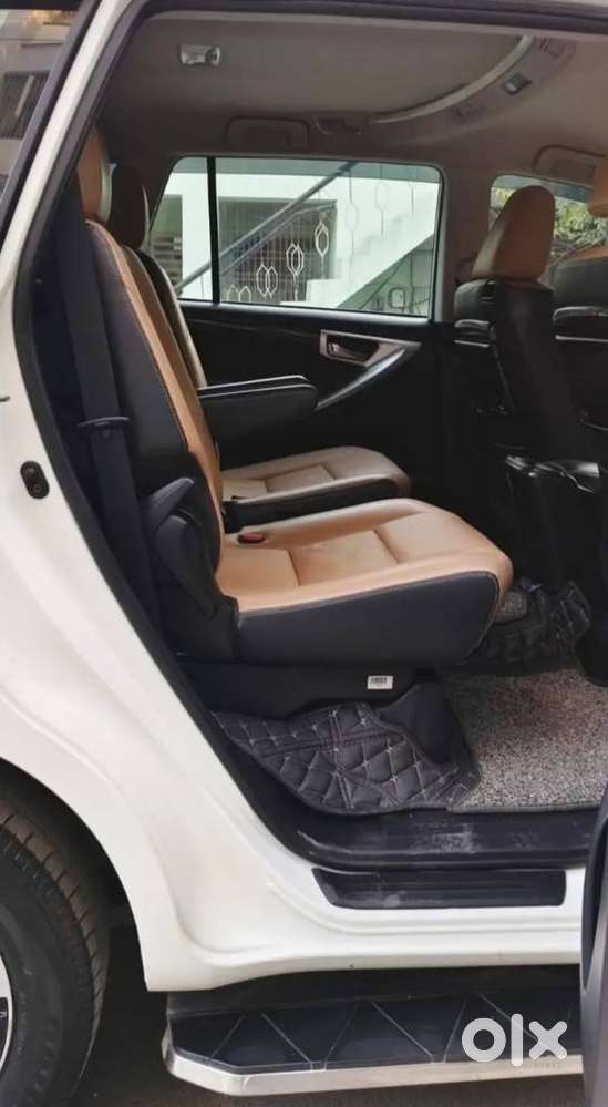 Toyota Innova Crysta [2020-ongoing] 2.4 Zx At 7 Str, 2022, Diesel