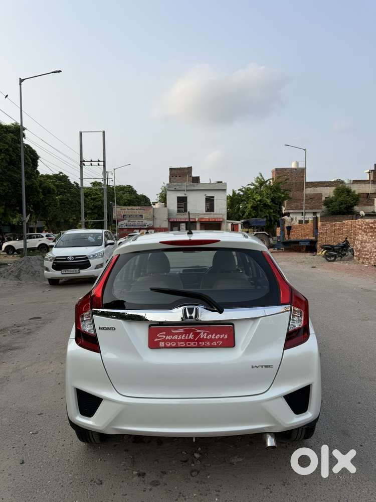 Honda Jazz V Automatic, 2017, Petrol