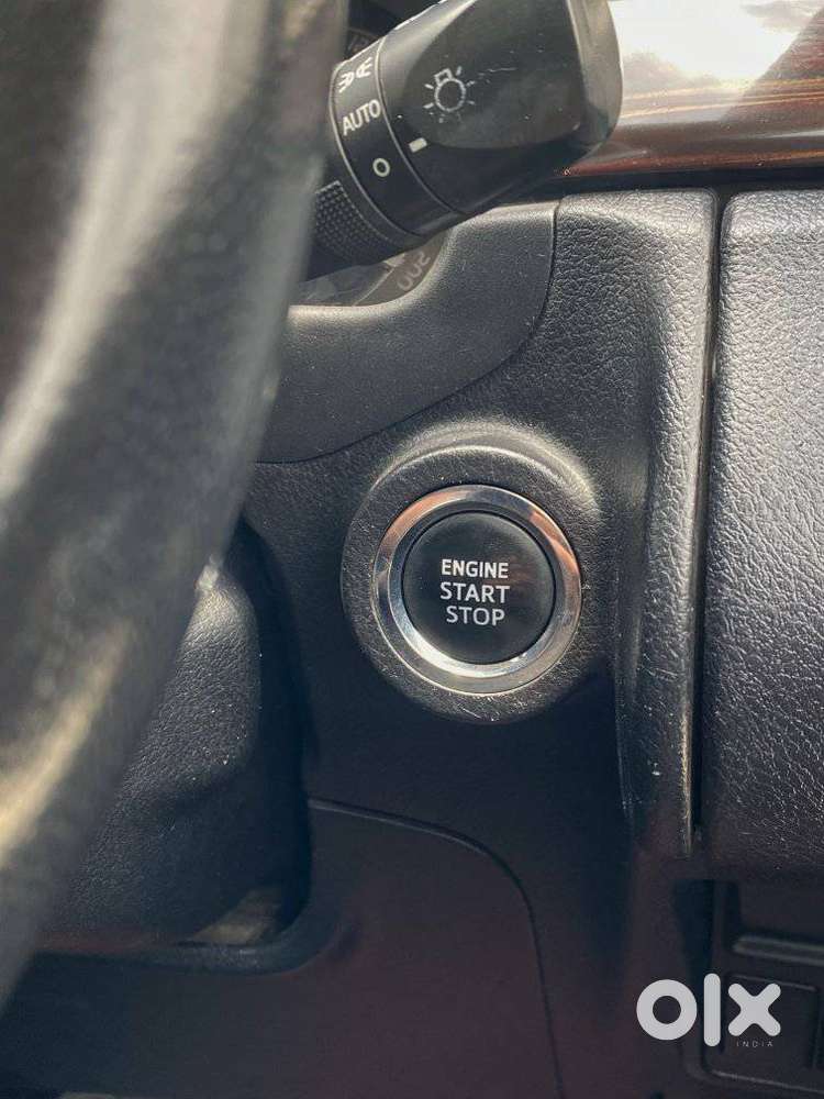 Toyota Innova Crysta 2.4 Vx Mt, 2018, Diesel