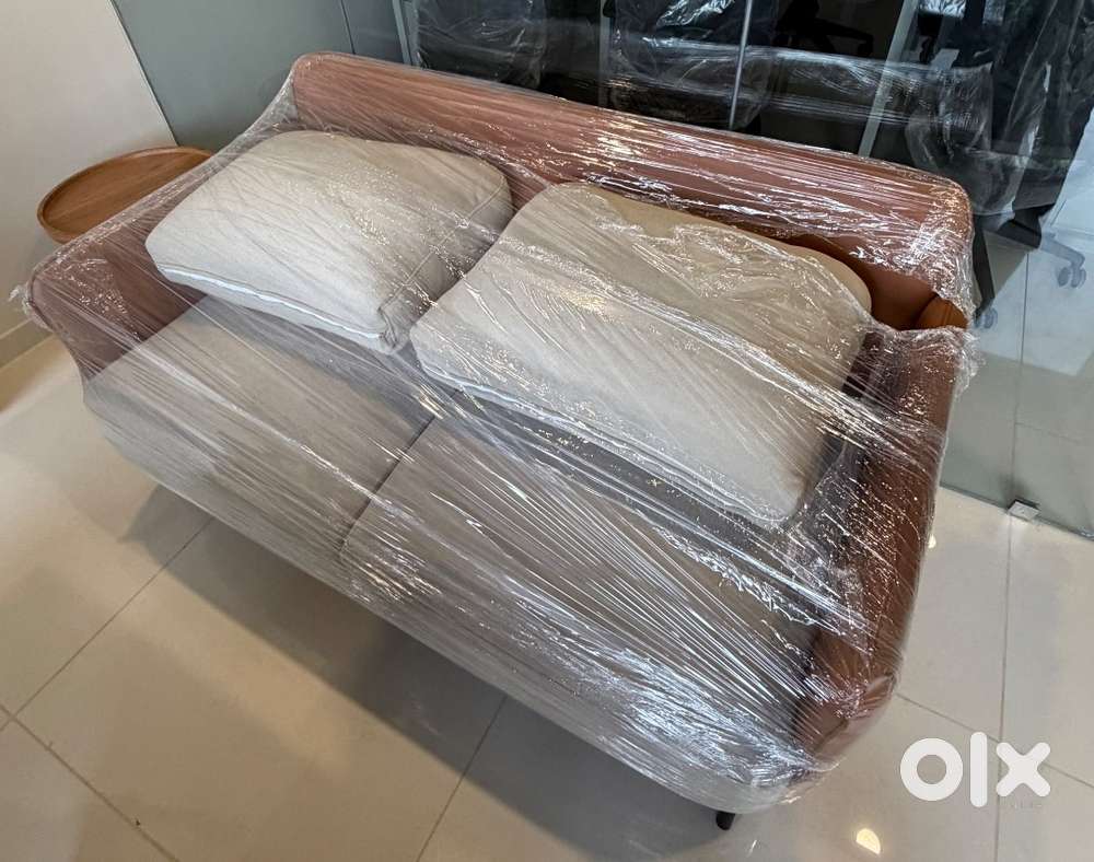 Brand new un used Premium 2-Seater Sofa with Cushions