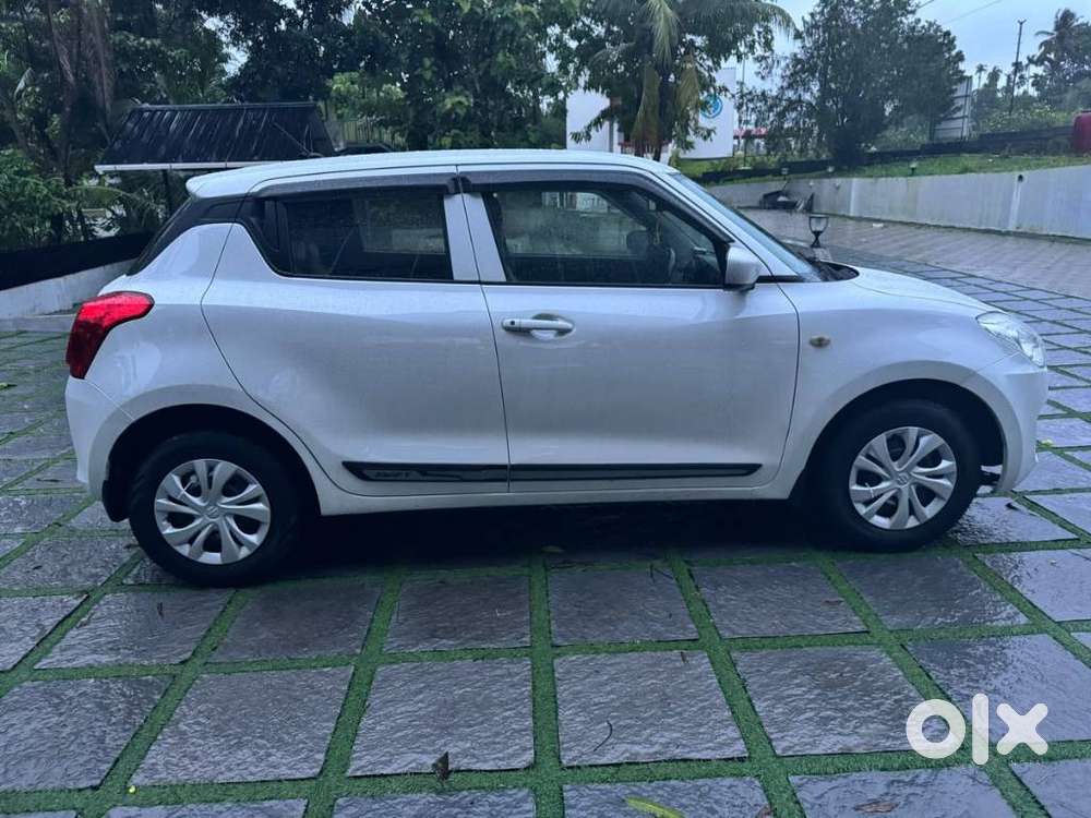 Maruti Suzuki Swift Lxi Optional-o, 2019, Petrol