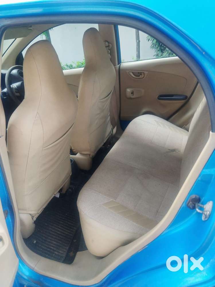 Honda Brio Petrol 2012 Odometer 136000 Km