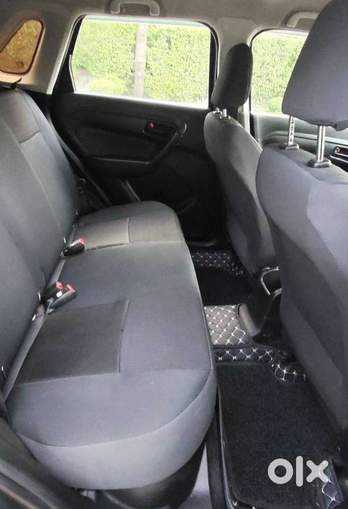 Maruti Suzuki Brezza 1.5 Lxi Cng, 2021, Cng & Hybrids