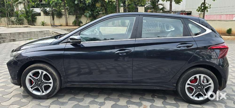 Hyundai I20 Sportz 1.2 Ivt, 2023, Petrol