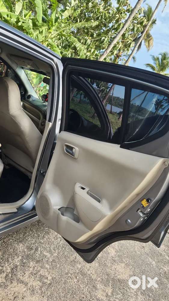 Maruti Suzuki A-star 2013 Petrol Well Maintained