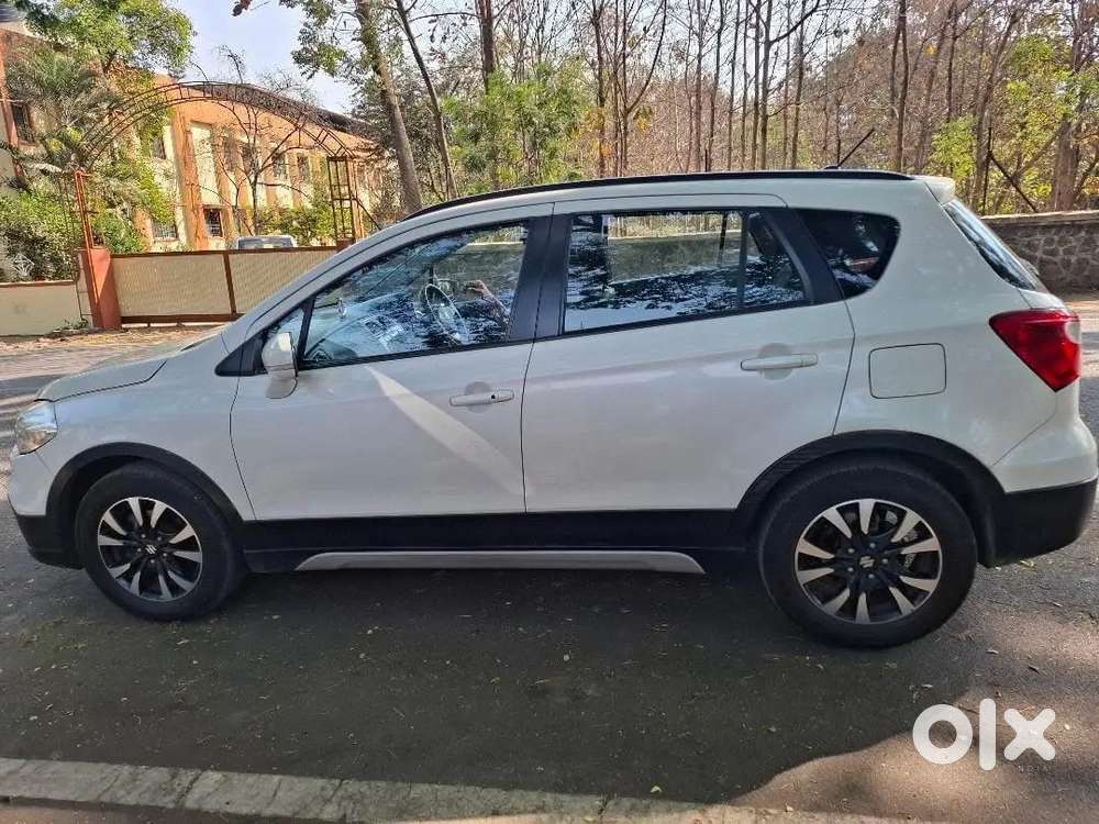 Maruti Suzuki S-cross 2020 Mh 15 Register