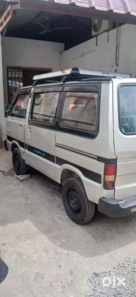 Maruti Suzuki Omni 2012