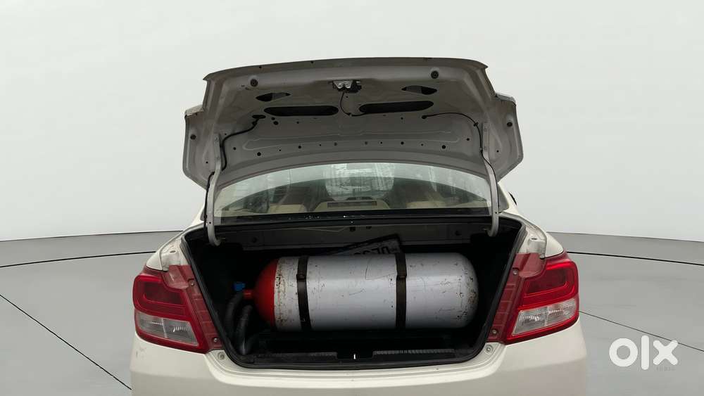 Maruti Suzuki Swift Dzire 1.2 Lxi Bsiv, 2017, Cng & Hybrids