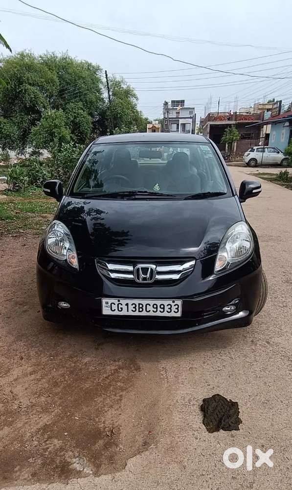 Amaze Diesel New Condition Child Ac New Tayer Insurance Velid 2key ..